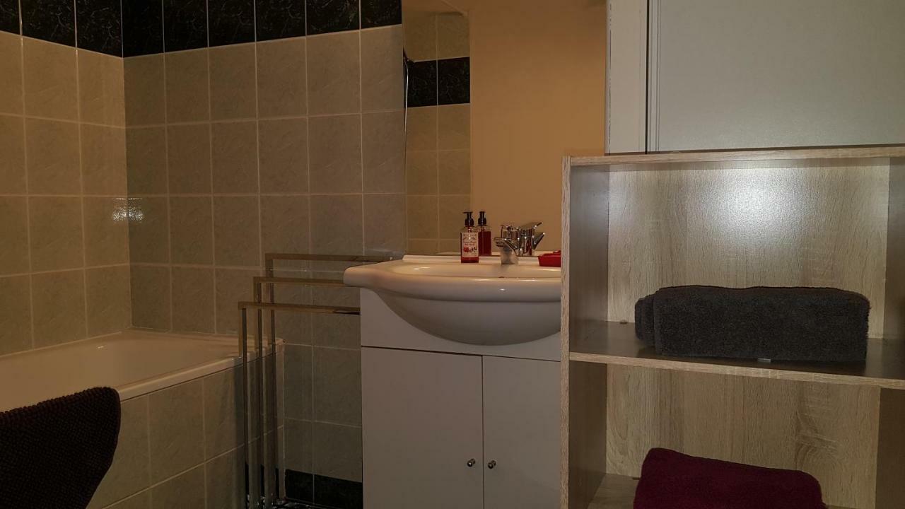 Appartement T3 A Belley Au Calme Avec Jardin Privatif ภายนอก รูปภาพ