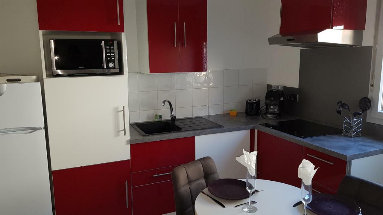 Appartement T3 A Belley Au Calme Avec Jardin Privatif ภายนอก รูปภาพ
